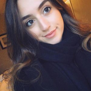 Meet your Posher, Leah